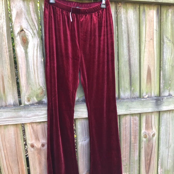 Brand new forever21 velvet bell bottom dress pants - Picture 4 of 4